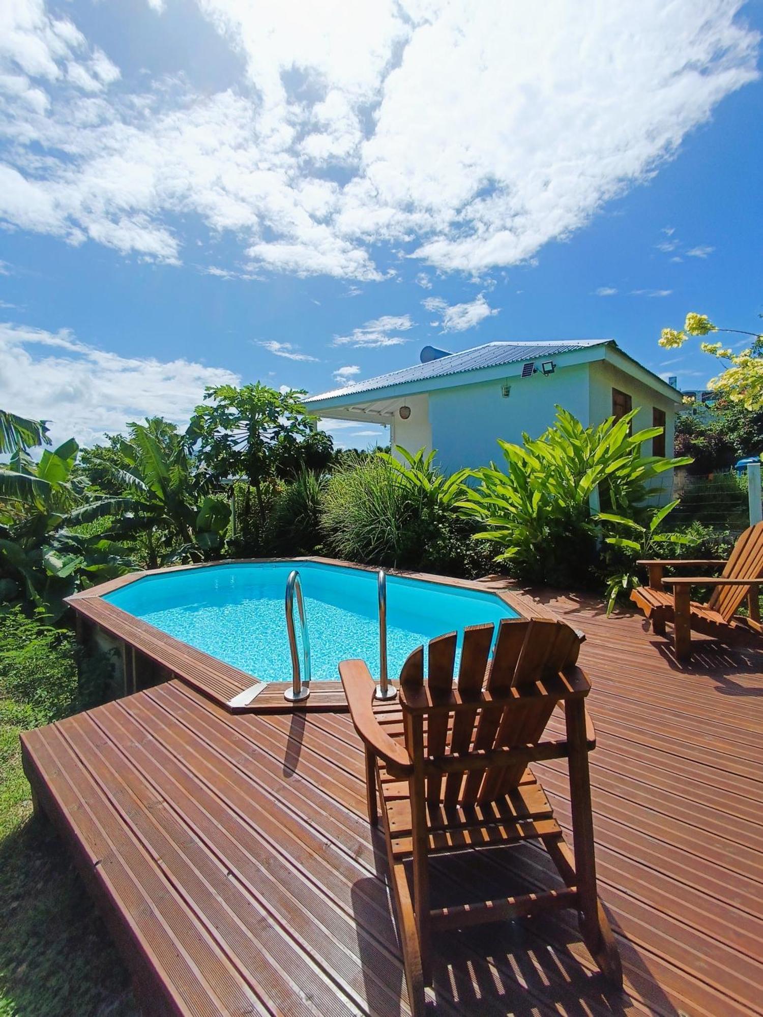 Kaz A Klemence Gite Creole Avec Piscine Et Table Dhotes A Anse Bertrand Exteriör bild