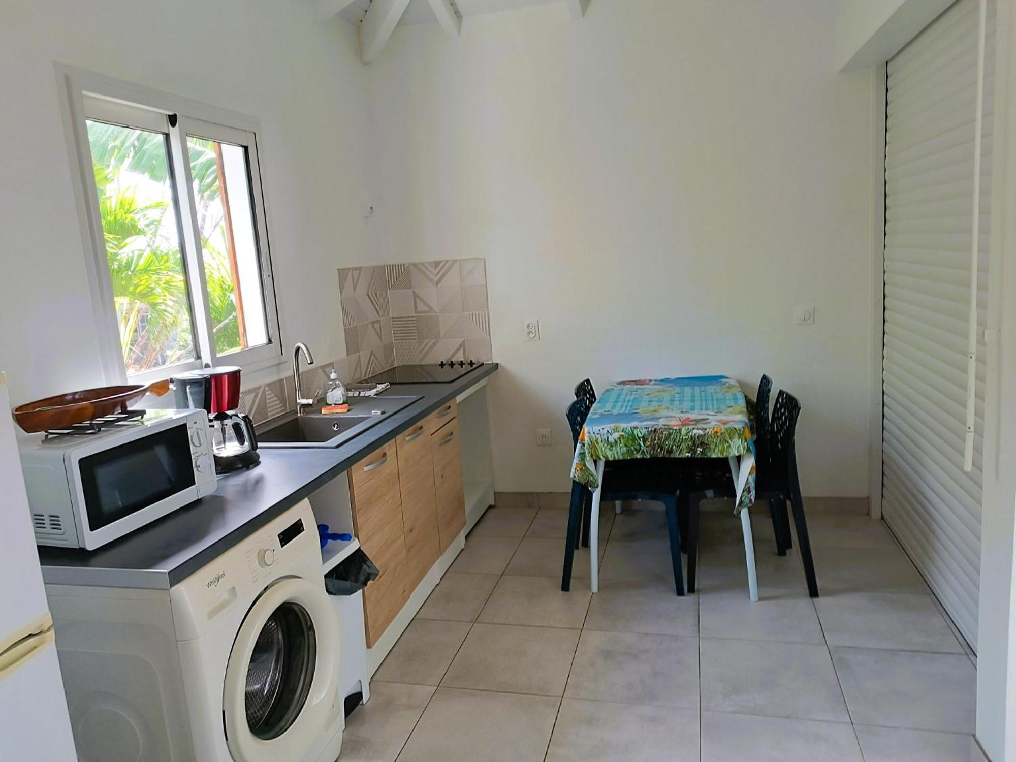 Kaz A Klemence Gite Creole Avec Piscine Et Table Dhotes A Anse Bertrand Exteriör bild